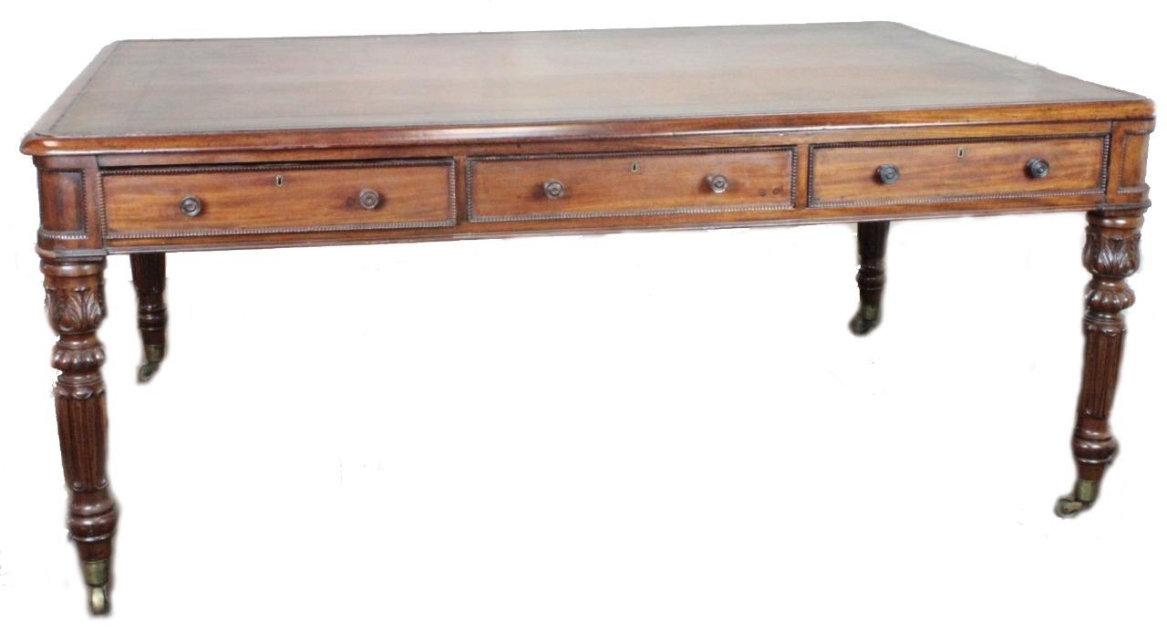 Partners Desk Leather Top Carved Mahogany - RIAM Partners Desk Leather Top Carved Mahogany - Partners Desk Leather Top Carved Mahogany - RIAM