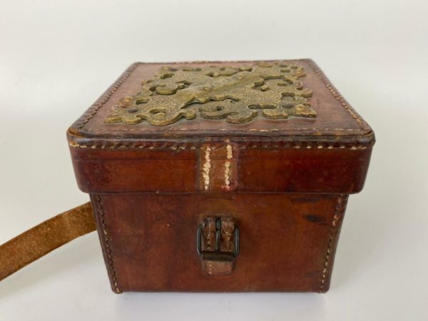 Victorian Leather Compass Carrying Case - Image 4