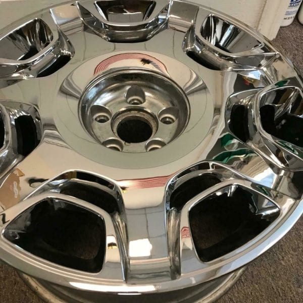 Custom Chrome Alloy 20" Wheel for 2010 Bentley - Image 8